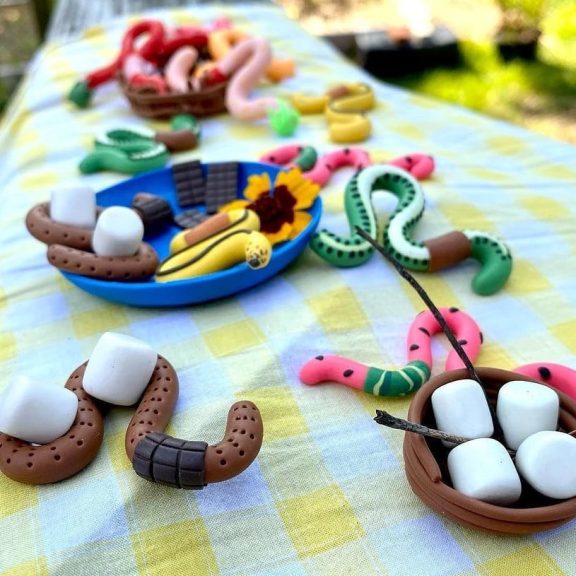 Papa's Dough Magenta